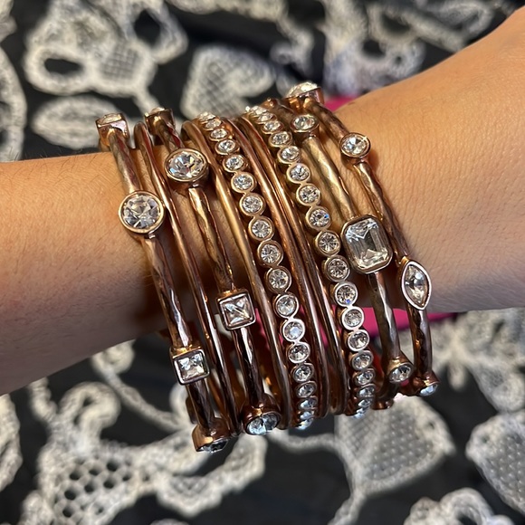 Stack of 10 rose gold colored bangles - Picture 2 of 2